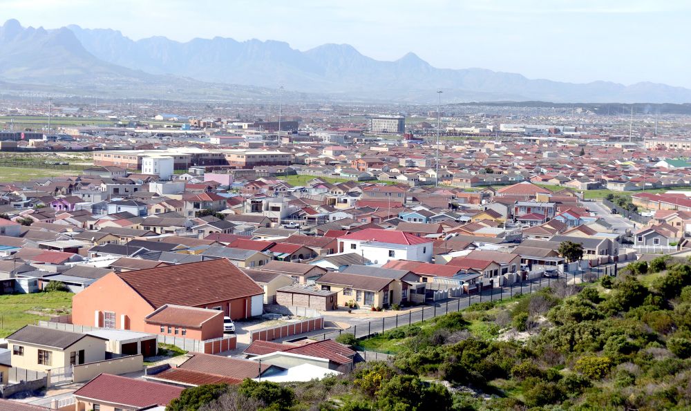How lower borrowing costs can revitalise South Africa's property market and economy