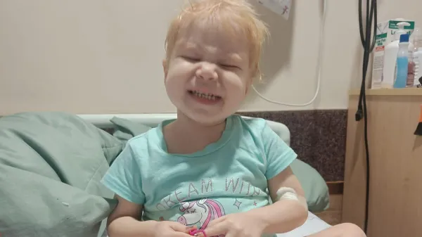 Zaya Swart's brave battle against cancer: A story of resilience