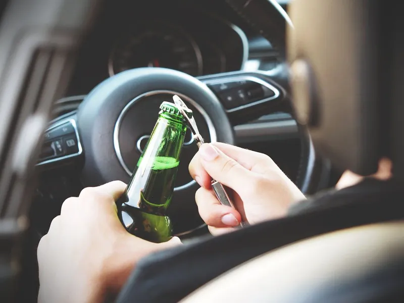 Parliament considers lifetime driving bans for drunk drivers as road fatalities increase