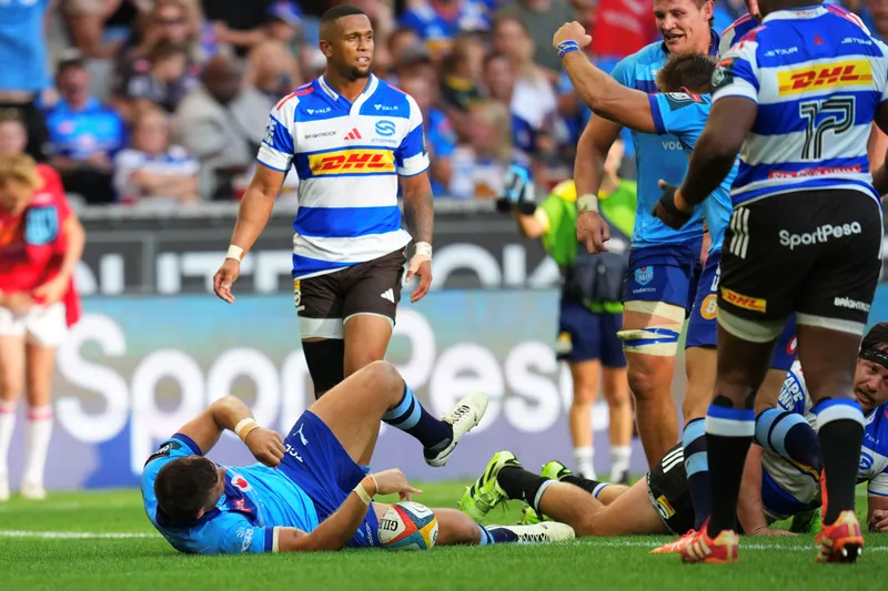 Stormers stay unbeaten after late rolling maul try breaks Bulls’ north-south derby resistance