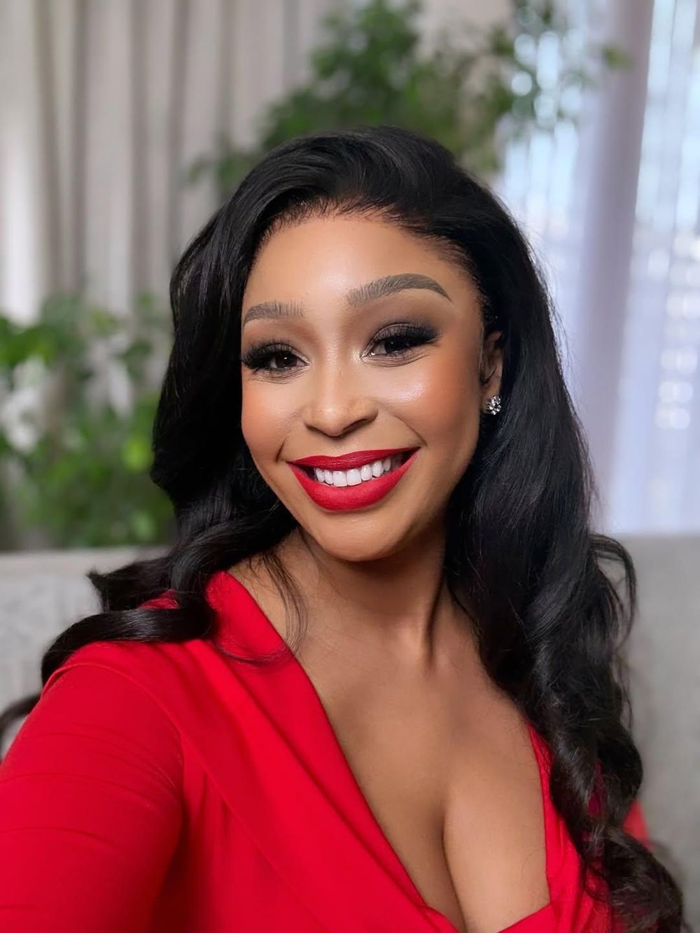 i-am-home-minnie-dlamini-returns-to-durban-to-host-afternoon-radio-slot