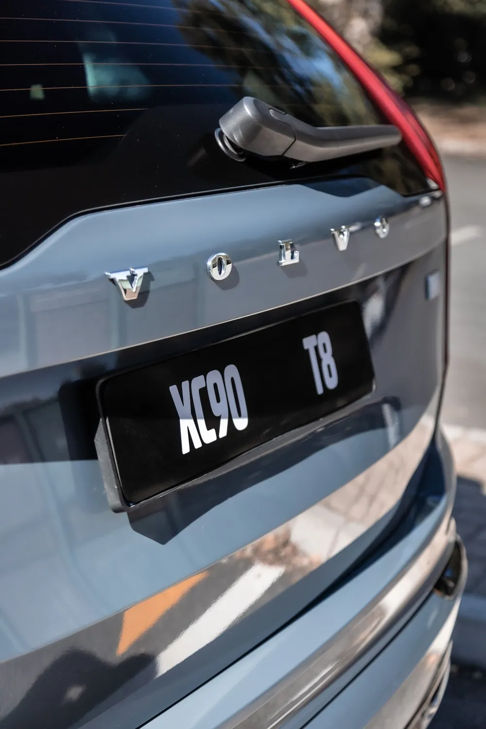 2021 XC90 T8 plug-in hybrid