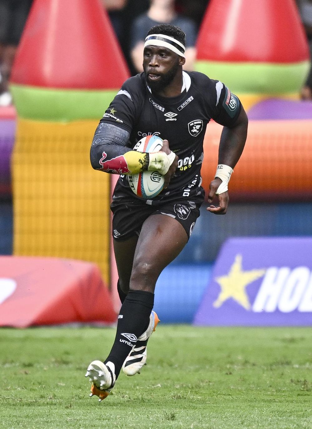 Vintage Siya Kolisi inspires Sharks to emphatic season-ending URC win over Zebre