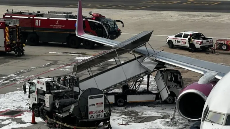 Probe launched after vehicle hits FlySafair boeing at Cape Town International
