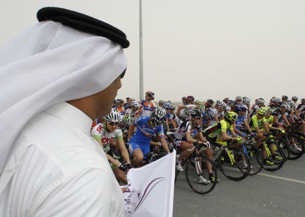 Boonen wins stage one in Qatar