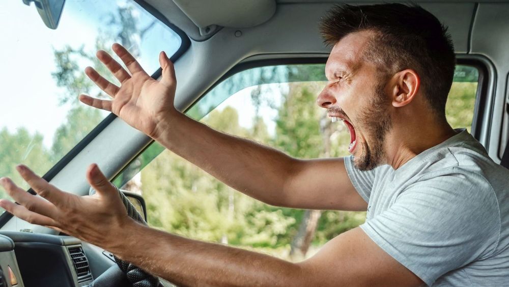 Stay safe and avoid road rage during the holidays, police plead