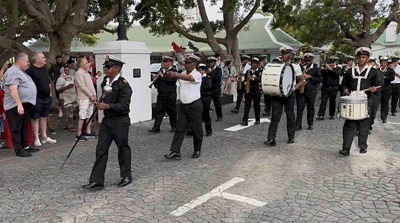 Jubilee Square lights up with annual Switching on of the Christmas Lights