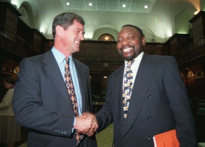 Roelf Meyer with Cyril Ramaphosa in 1996. The black majority, who sacrificed so much in the struggle against apartheid, deserve better than to have their future brokered by an unreconstructed apartheid operative acting as Ramaphosa’s envoy to Trump, writes Carl Niehaus.
