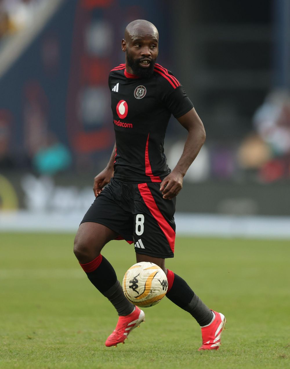 Makhehleni Makhaula chases complete childhood dream as Orlando Pirates ...