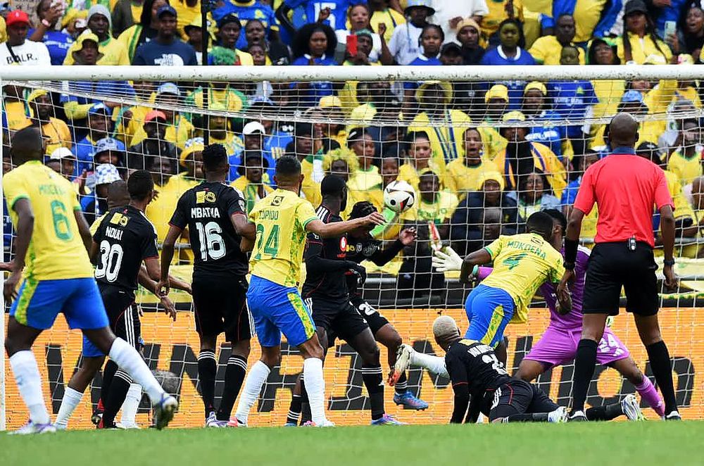Colombian boosted Sundowns, and stability-seeking Chiefs, primed for earlier PSL restart