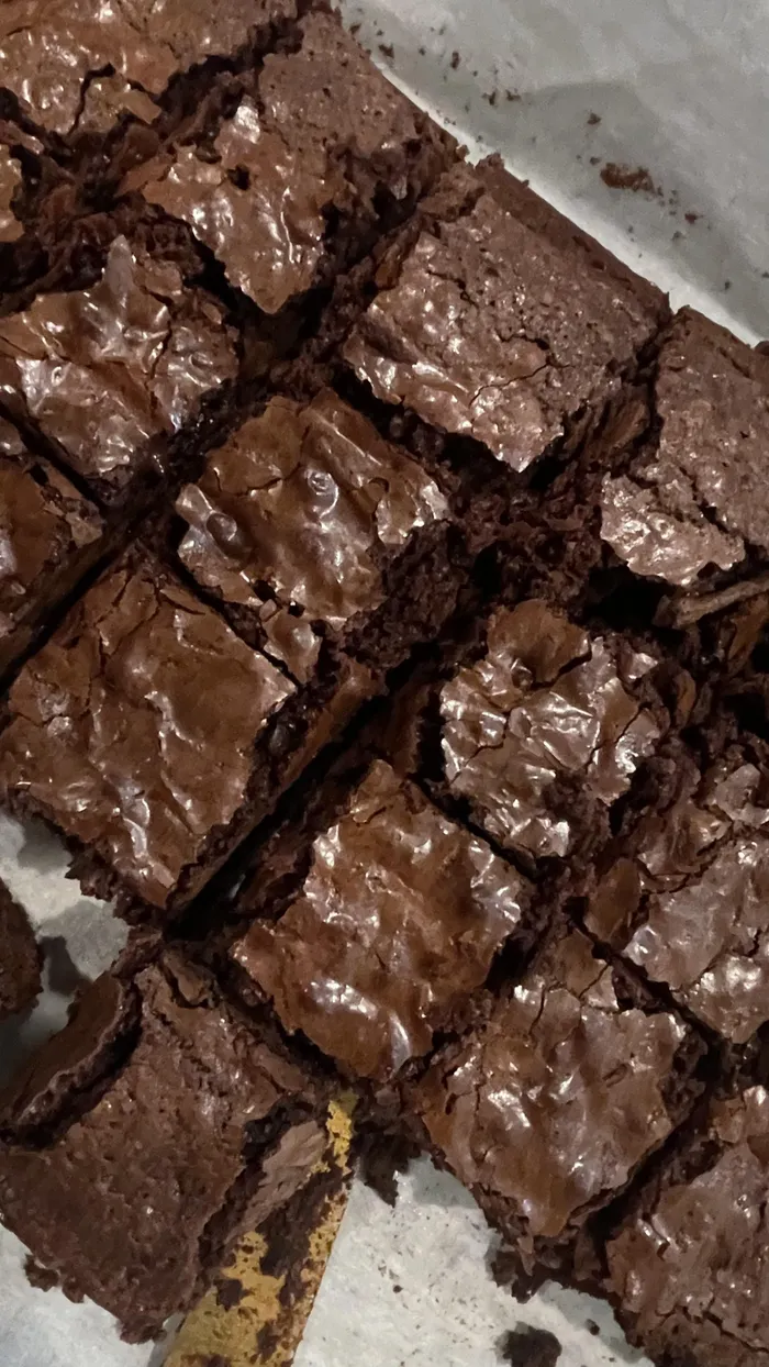 Master an easy chocolate brownie recipe with simple techniques.