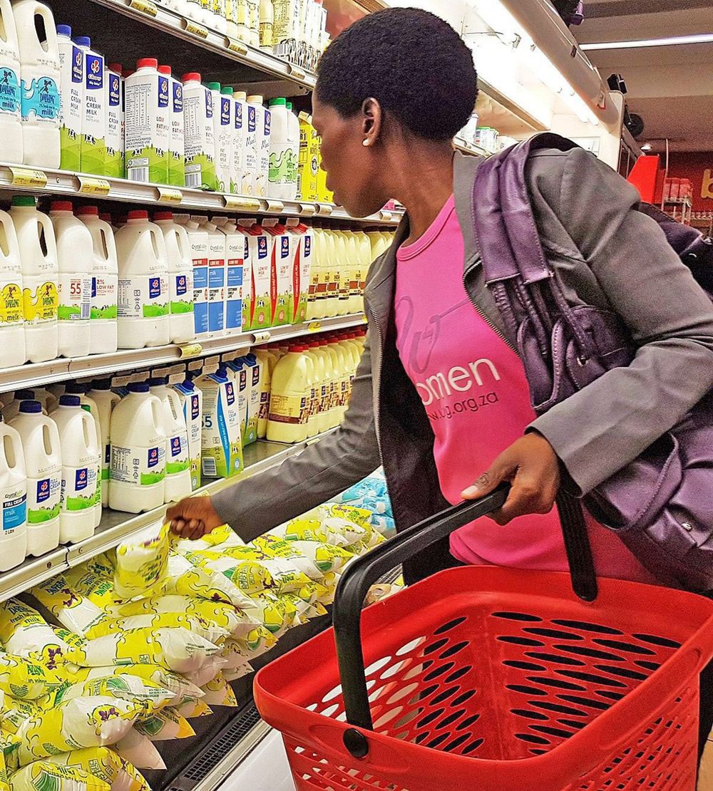 It costs nearly R4 800 to feed the average SA family and this is ...