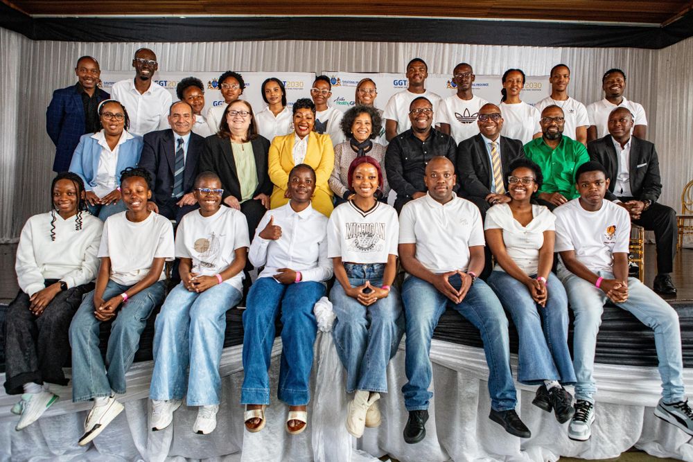 18 students join Nelson Mandela-Fidel Castro medical programme