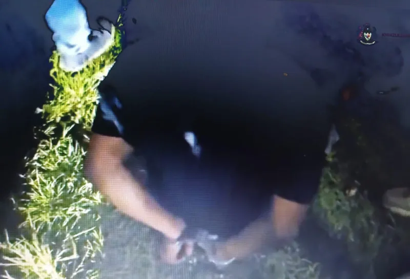 Watch: 'Drunk driver' attempts to flee arrest in Florida Road