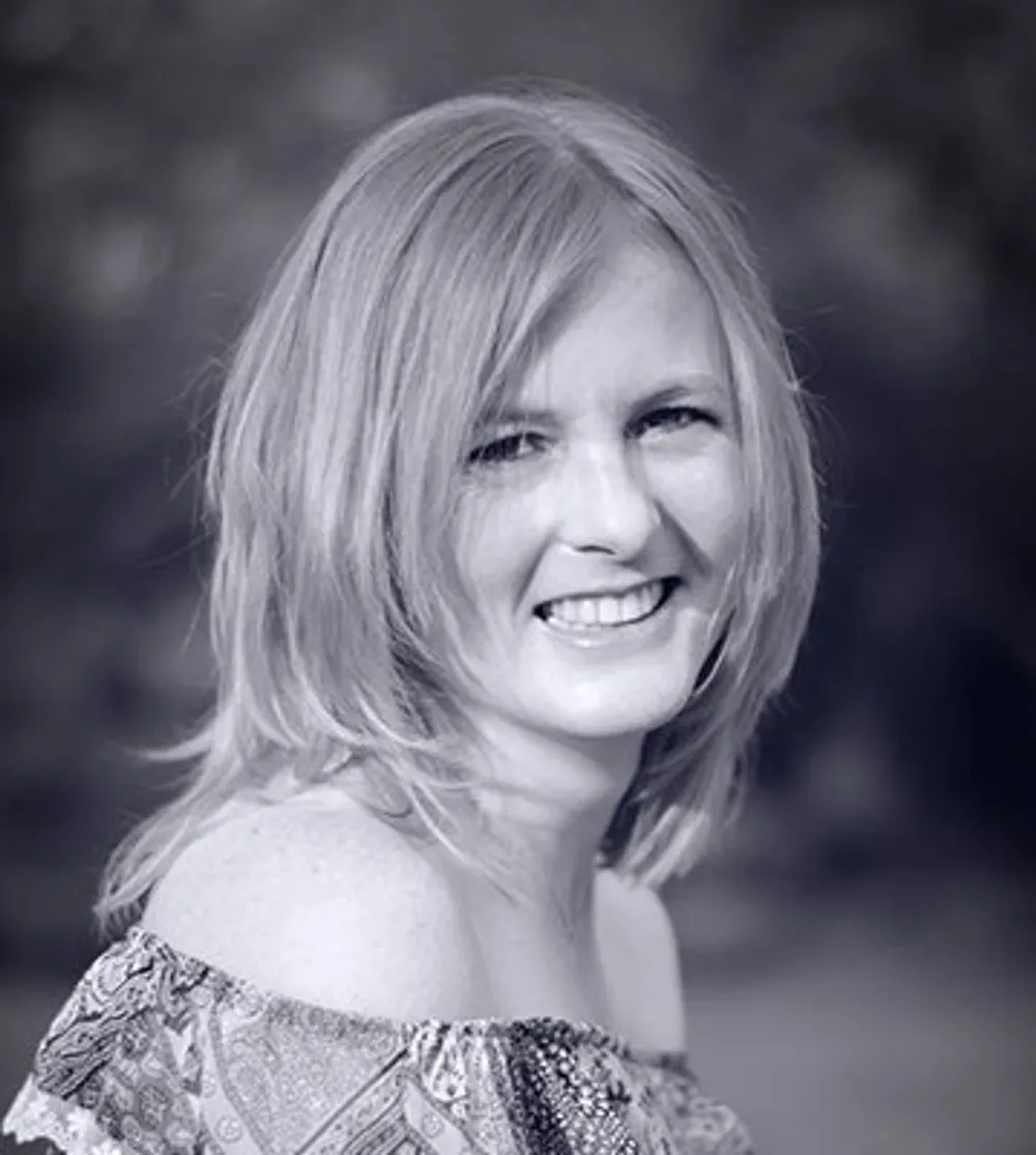 Megan Emmett Parker has degrees in conservation and environmental management, and years of experience in guiding and training field guides. She was senior producer of the TV programme, 50|50, for nearly a decade and has authored a range of books, including the best-selling Game Ranger in your Backpack.