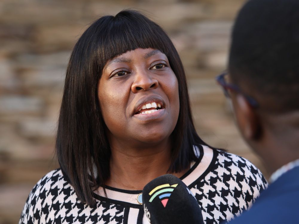 Another SUV scandal rocks Parliament: Minister accused of failing to disclose 'gifts'