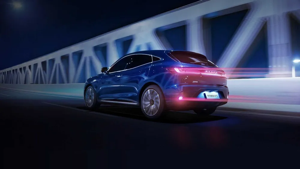 2021 Huawei Seres SF5 hybrid-electric vehicle