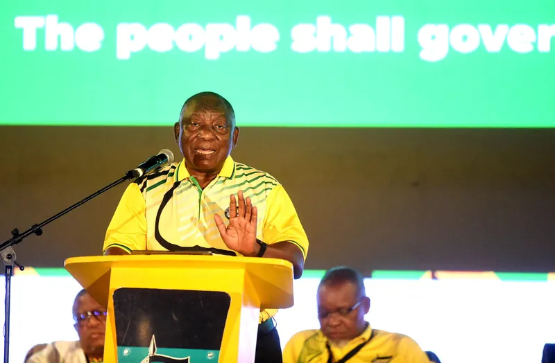 Ikhwelo likaCyril Ramaphosa lokuba kupheliswe iithenda