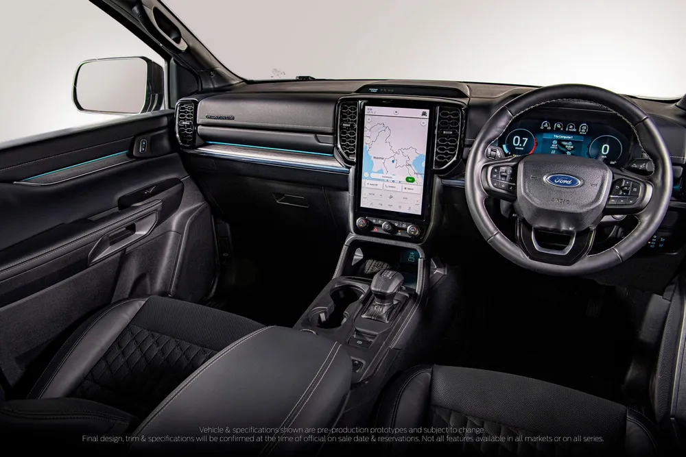 2022 Ford Everest interior