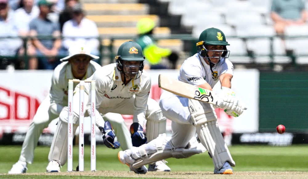 Proteas batters collapse after Mitchell Starc six-fer on thrilling ...