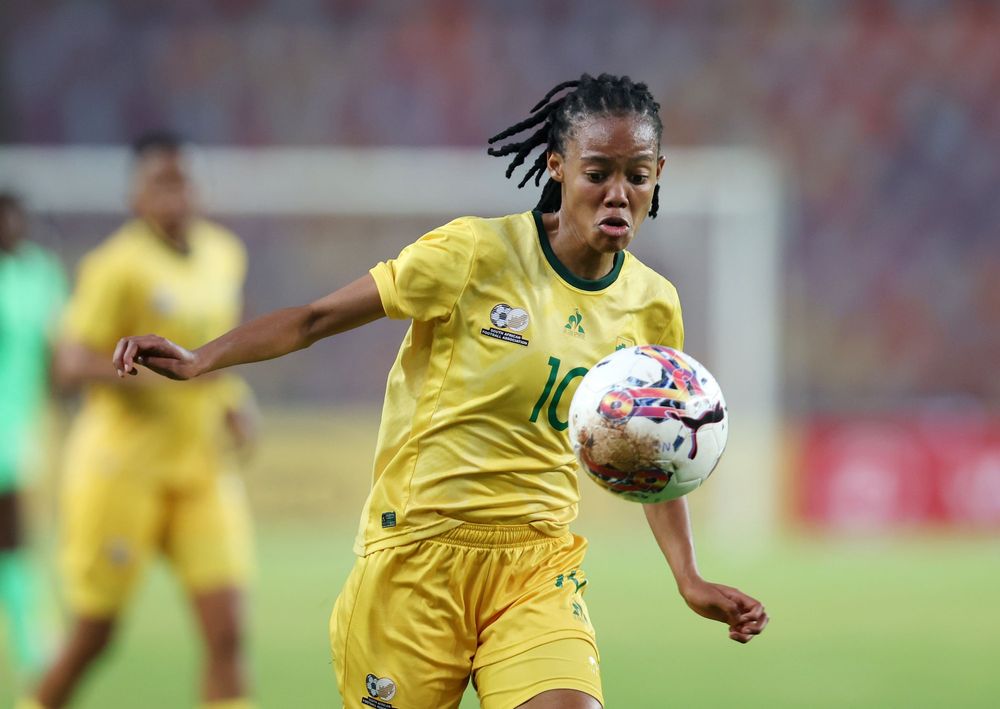 Linda Motlhalo: Glasgow City cup winner aims to ignite Banyana Banyana against Algeria