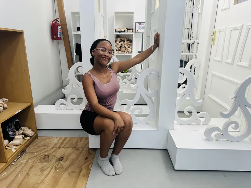 Khayelitsha talent stars in Alice in Wonderland