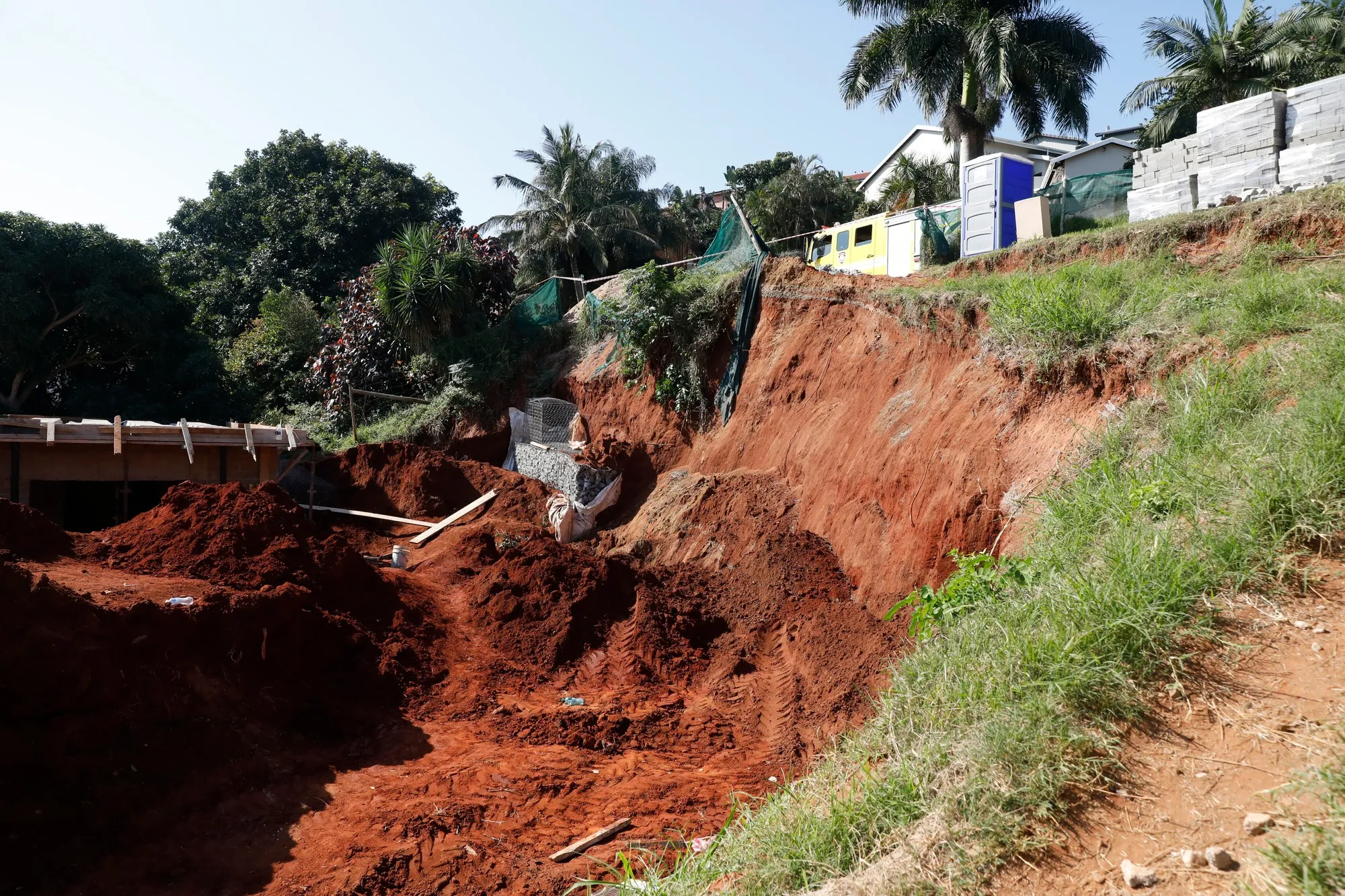 KZN Labour Department: Ballito sand bank was not properly secured - Vimarsana News