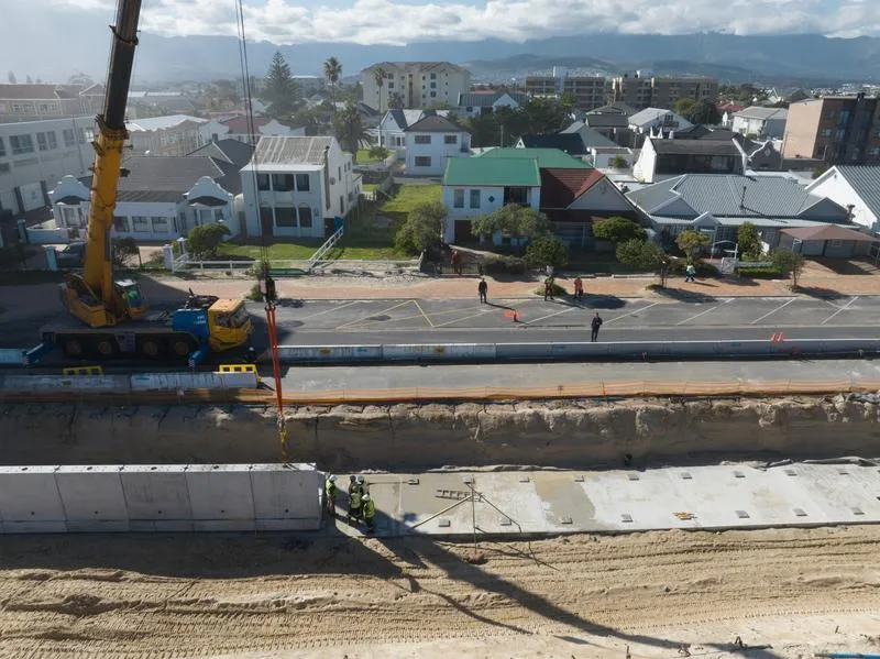 Strand Seawall project: New traffic plan for Beach Road