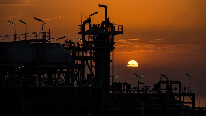 Asalouyeh, Iran. A view of refinery No. 2 (Phases 2, 3) of the South Pars Gas-Condensate field in Asalouyeh Seaport, north of the Persian Gulf in Iran.
The South Pars Gas-Condensate field, the world's largest natural gas field, is shared with Qatar (North Dome).