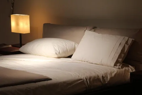 What happens to your body when you sleep less than six hours a night?