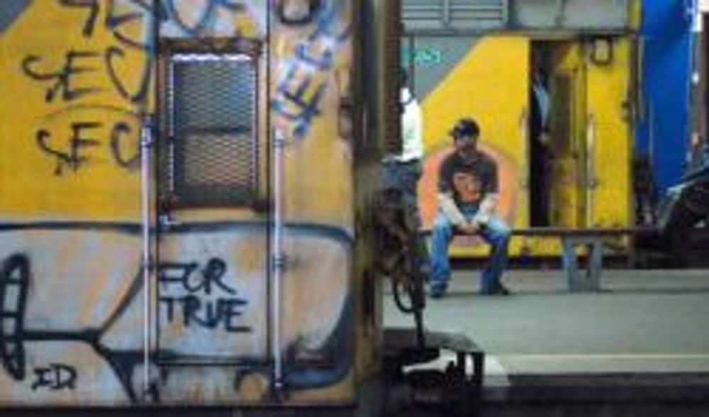 Call to clean up grafitti before 2010