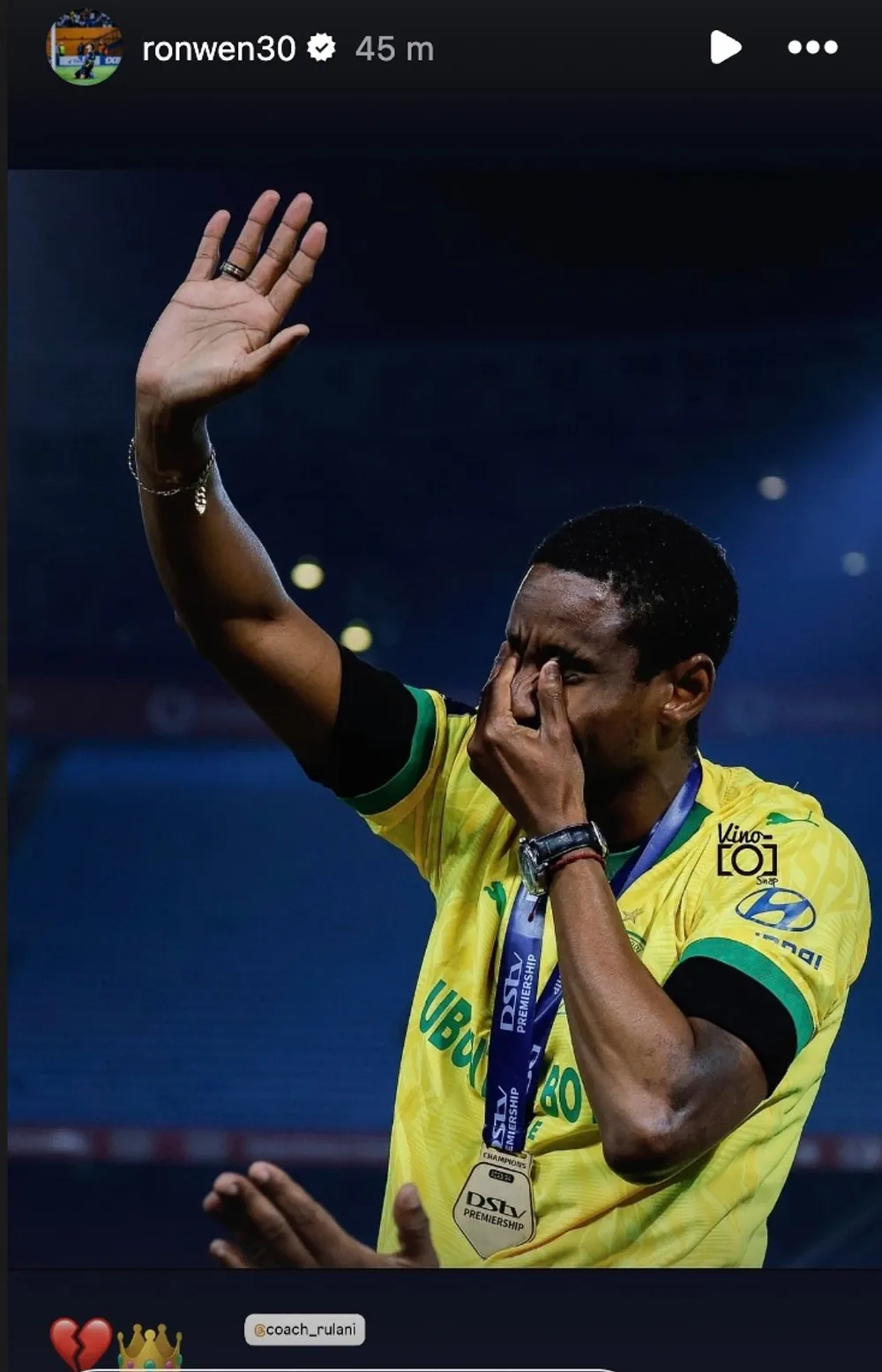 Star goalkeeper and national team captain Ronwen Williams was one of the first players to react on social media, posting an image of a tearful Mokwena accompanied by a broken heart emoji.