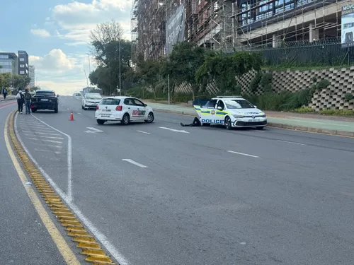 Suspect arrested after high-speed chase linked to Sandton attempted robbery
