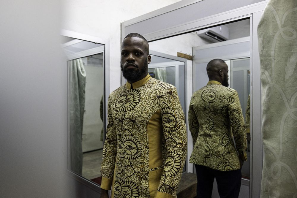 'Down with the suit': Mobutu-era jacket makes comeback