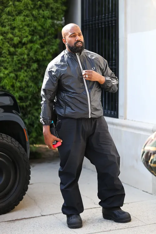 KANYE アーペーセー　カニエカーゴパンツ　YEEZY × A.P.C.