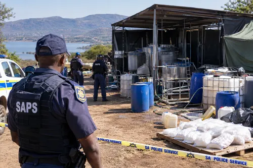 Multimillion-rand drug manufacturing lab raided in Hartbeespoort Dam