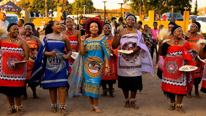 Princess Sihle Mdluli (in green attire) flanked by Ndebele maidens who performed a traditional dance for King Misuzulu during lobola negotiations.