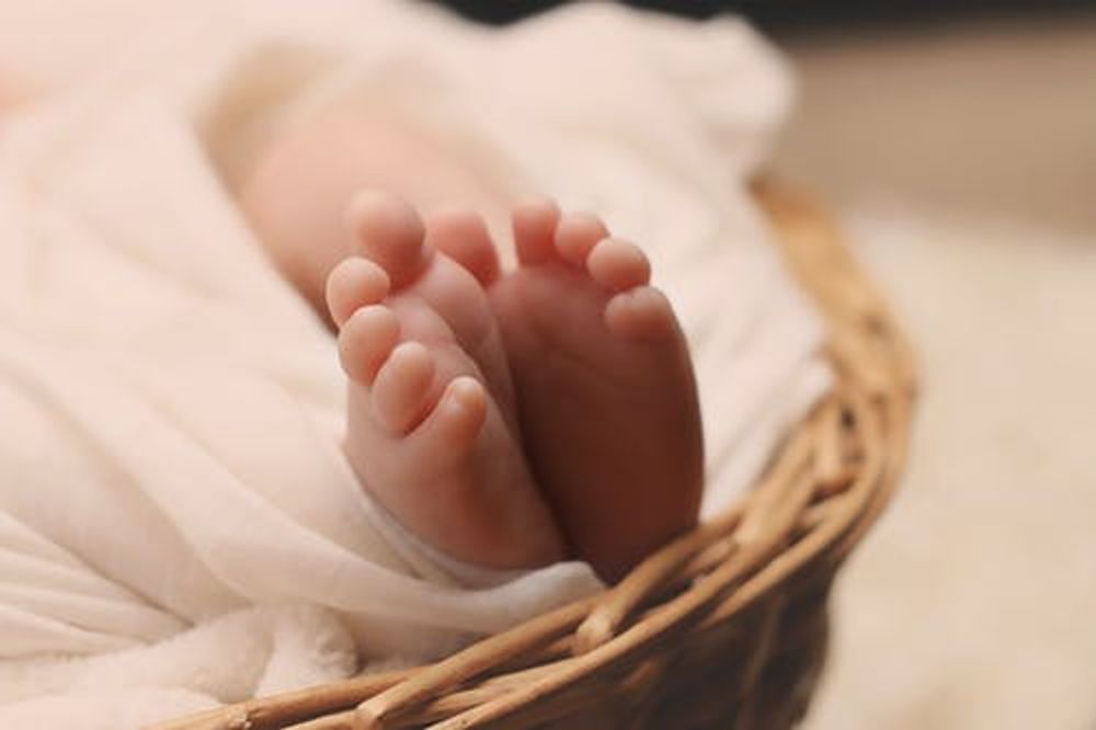 Hospital mix-up leads mother to claim R500 000 after burying the wrong baby