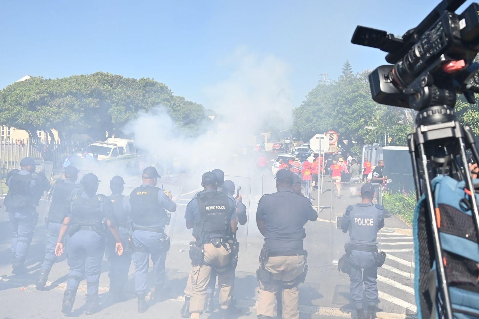 Police fire stun grenades as parents protest at Milnerton High over ...