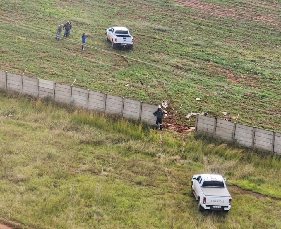 PICS: Gauteng gang raided North West car dealership and stole three new Ford Ranger bakkies