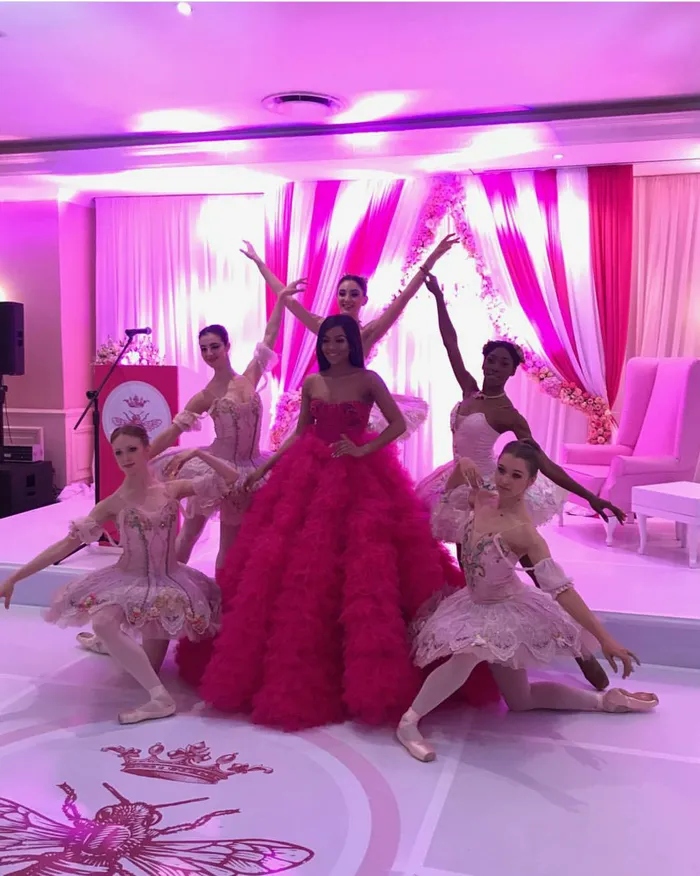 bonang birthday dress Matheba celebrates her 30th in style price-$400 - $500 Recognize Kerry Washington's '90s Band:XXLarge