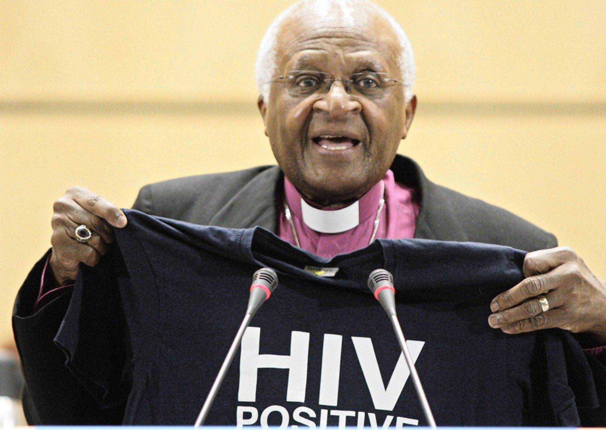 Let’s unite in fighting HIV/Aids