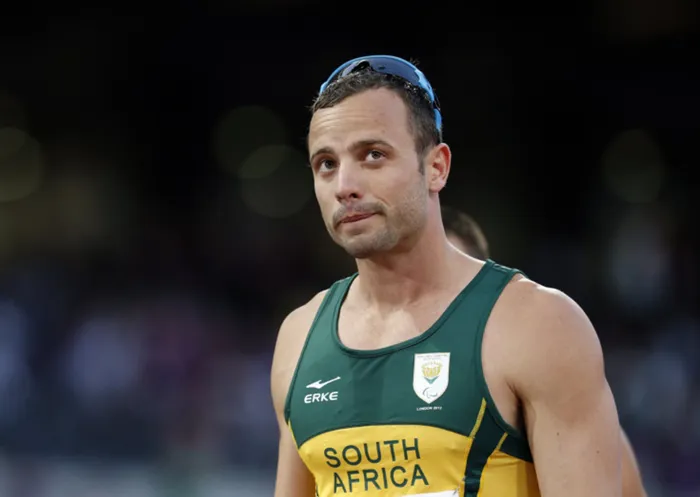 South Africa's Oscar Pistorius finished fourth in the 100m event that he had hoped to win in London on Thursday.