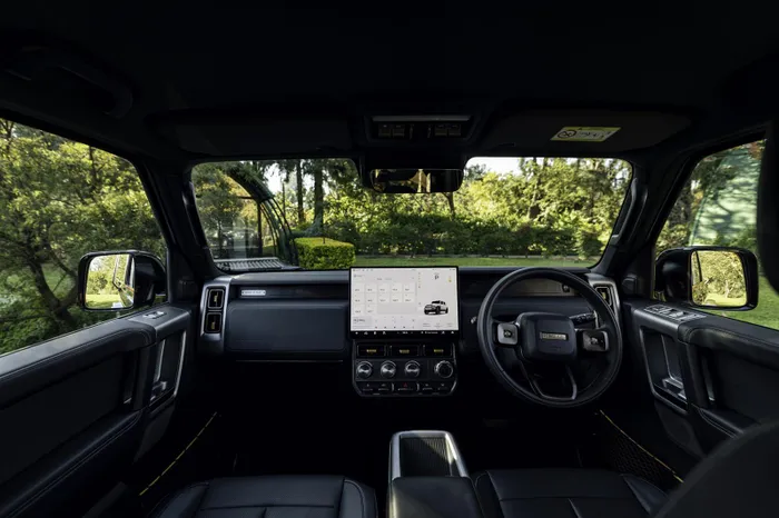 Digital meets analogue in the cabin.