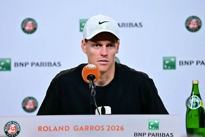 Sinner 'hits wall' as French Open bid collapses