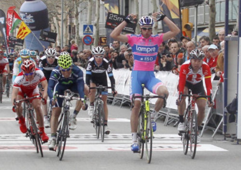 Petacchi finally tastes success