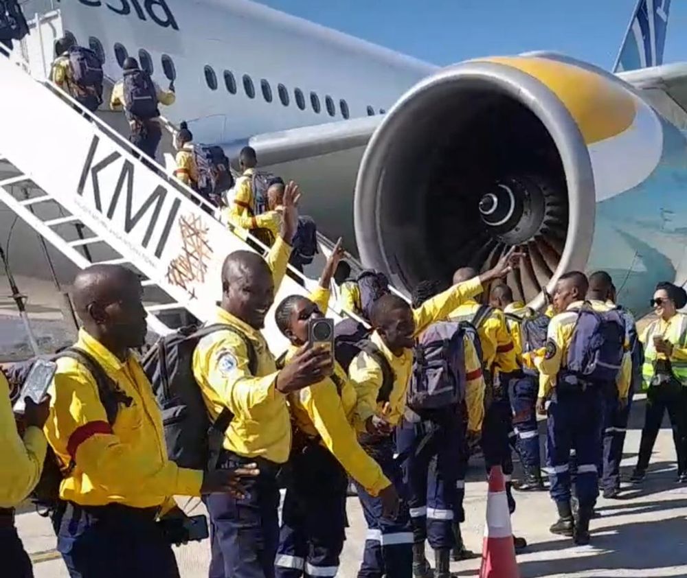 More than 200 SA firefighters answer call to help fight wildfires in Canada