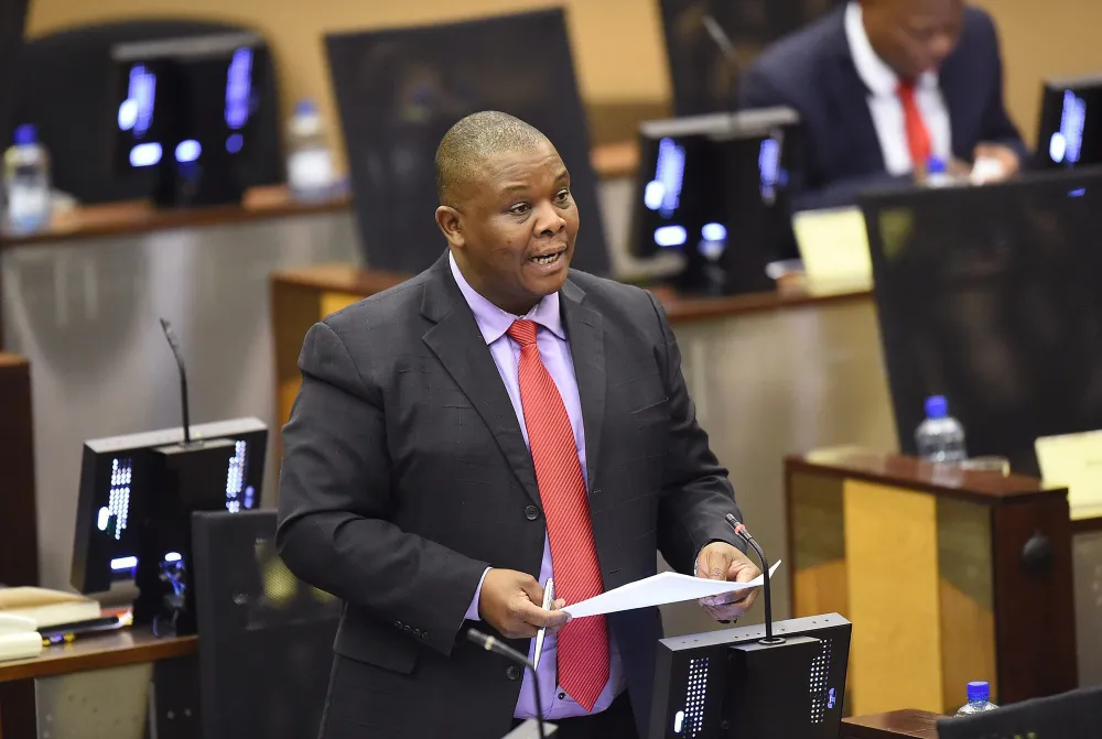 The bankrupt Emfuleni Local Municipality (ELM) in the Vaal, Gauteng, has come under fire for spending a staggering R561,135,794.49 on overtime over the last five financial years.