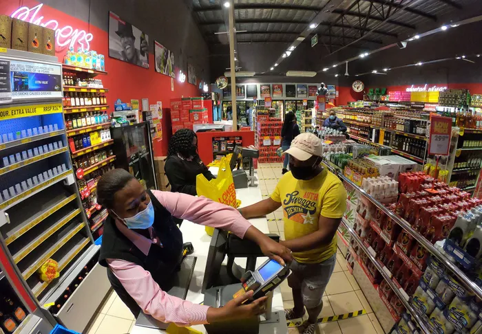 Opposition parties say the province’s campaign in support of lifting the ban on the sale of alcohol is premature and fear relaxing the regulations too soon could trigger a third wave. Picture: Motshwari Mofokeng/African News Agency(ANA)