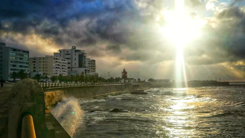 Rising sea levels pose a growing threat to Cape Town's coastline